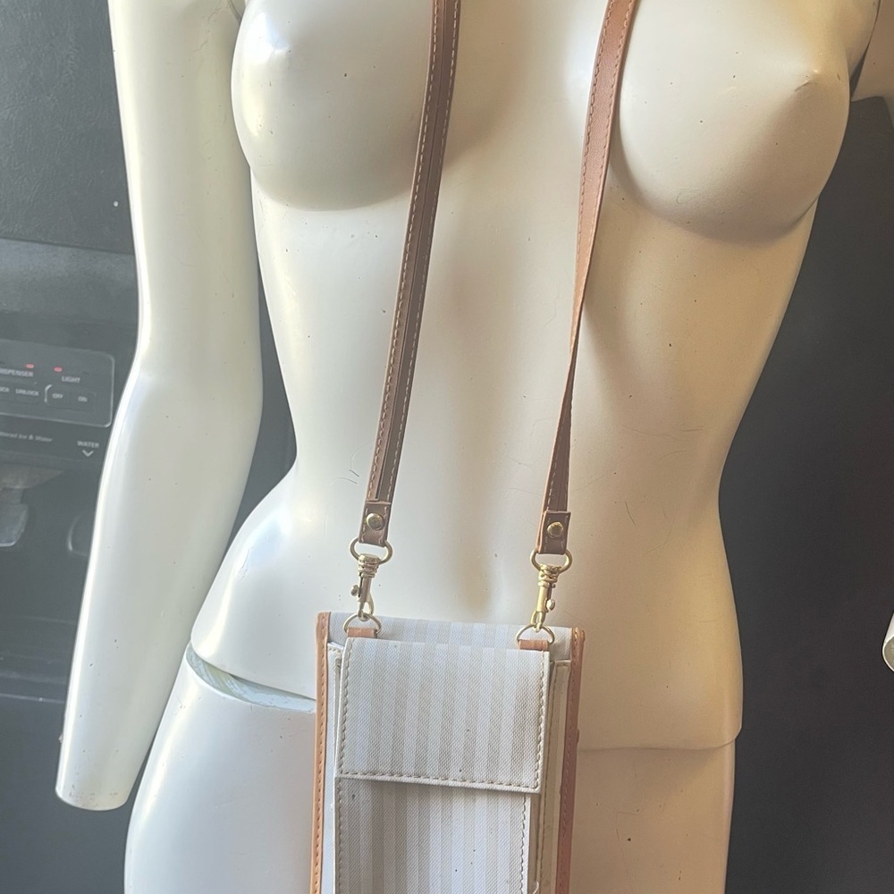 Allan Edward leather purse - Picture 6 of 10